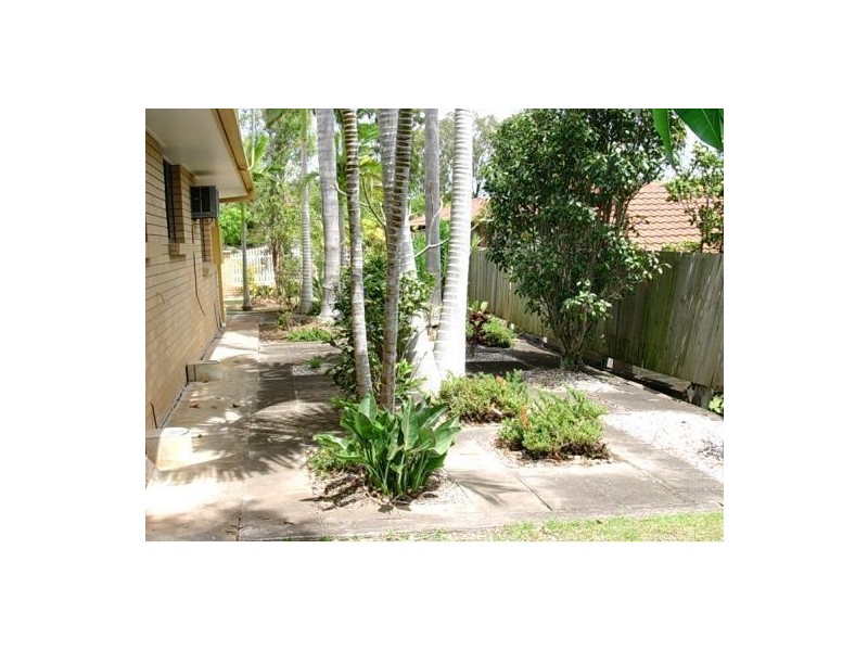 63 Mingaletta Drive, Ashmore QLD 4214