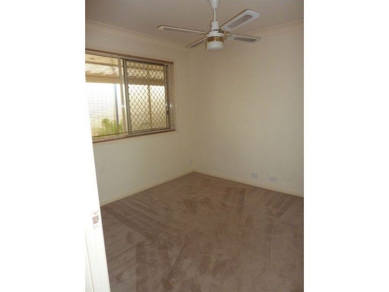 15 Cook Close, Southport QLD 4215