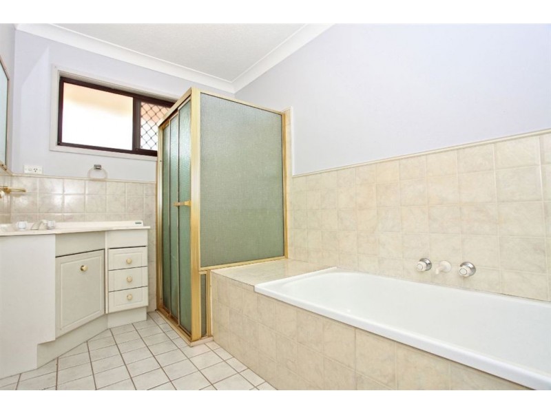 59 Mingaletta Drive, Ashmore QLD 4214
