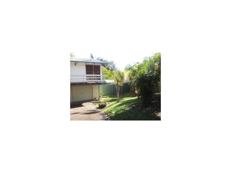 10 Allunga Avenue, Ashmore QLD 4214