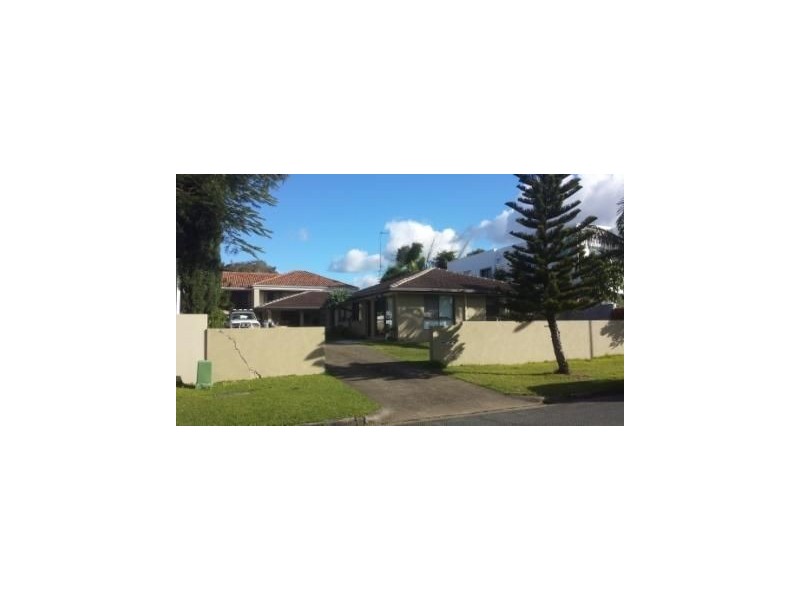 2/19 Wildwood Court, Surfers Paradise QLD 4217