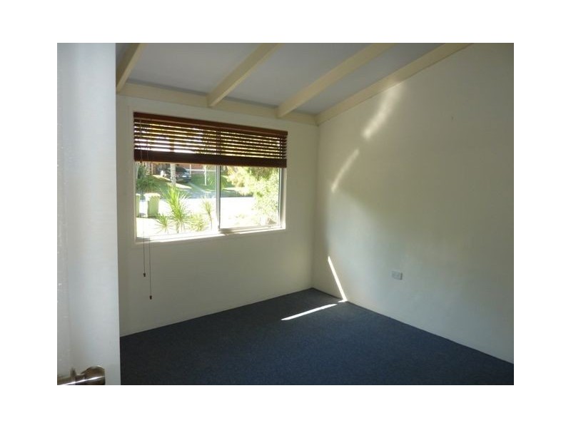 10 Allunga Avenue, Ashmore QLD 4214