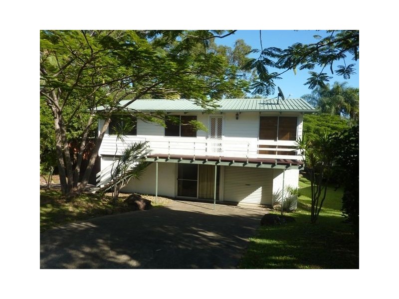 10 Allunga Avenue, Ashmore QLD 4214