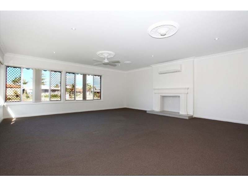 13 Inga Avenue, Surfers Paradise QLD 4217