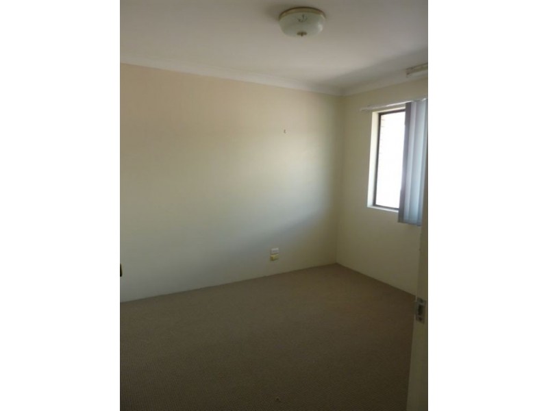 13/63 Bauer Street, Southport QLD 4215