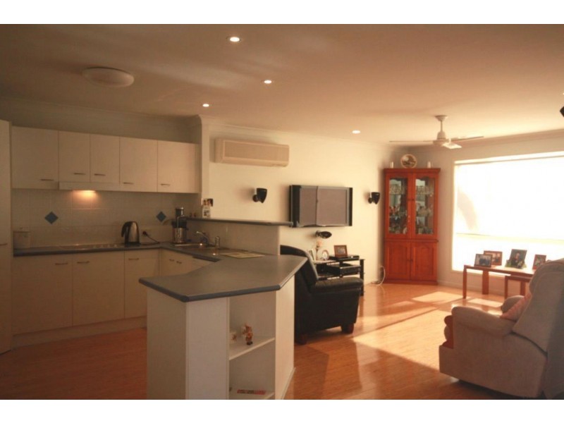 8/40 Riverbrooke Drive, Upper Coomera QLD 4209