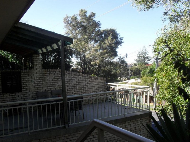 1/180 Turpin Road, Labrador QLD 4215