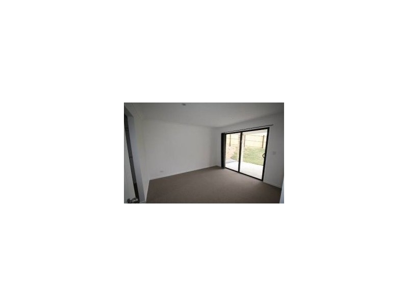3 Picnic Place, Canungra QLD 4275