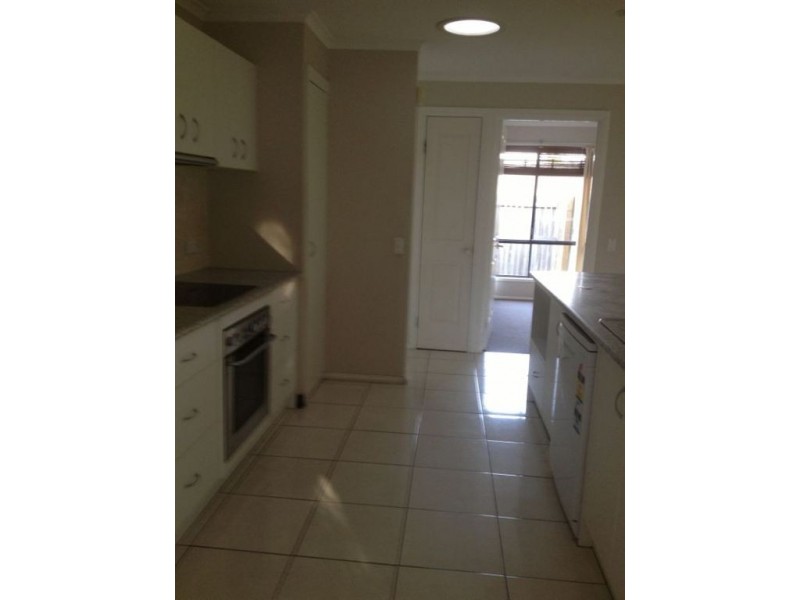 22 Orlando Drive, Nerang QLD 4211