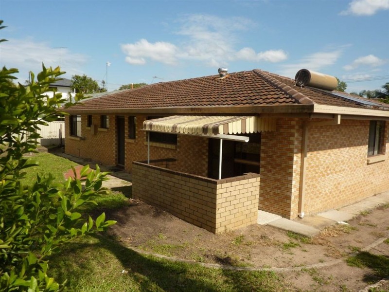 15 Luxor Street, Southport QLD 4215