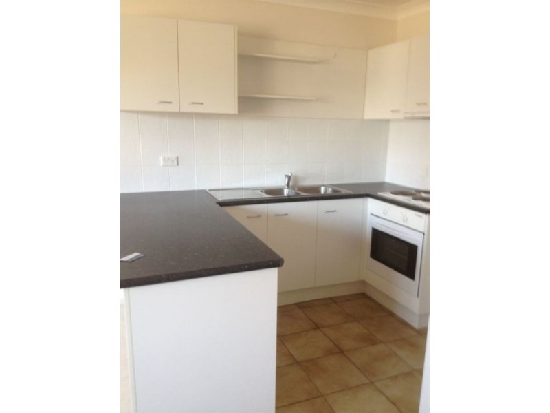 4/43 Back Street, Biggera Waters QLD 4216