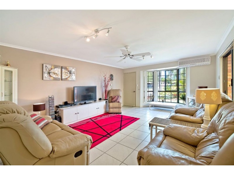 1/22 Maiala Close, Paradise Point QLD 4216