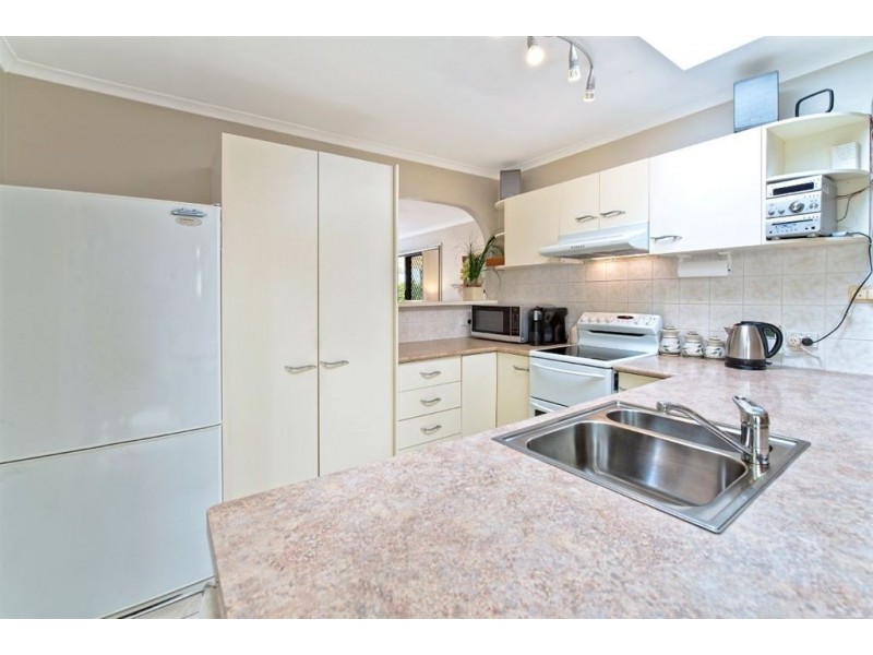 1/22 Maiala Close, Paradise Point QLD 4216