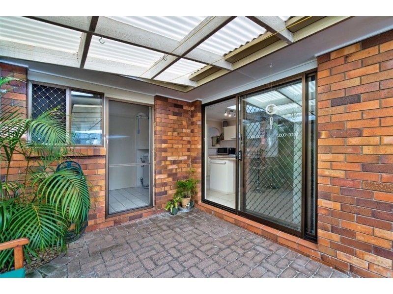 1/22 Maiala Close, Paradise Point QLD 4216
