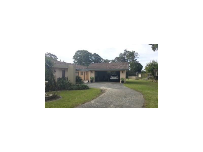 47 Marbella Drive, Benowa QLD 4217