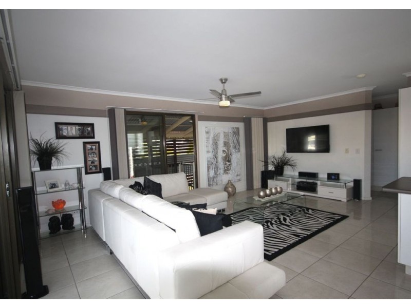 137/368 Oxley Drive, Runaway Bay QLD 4216