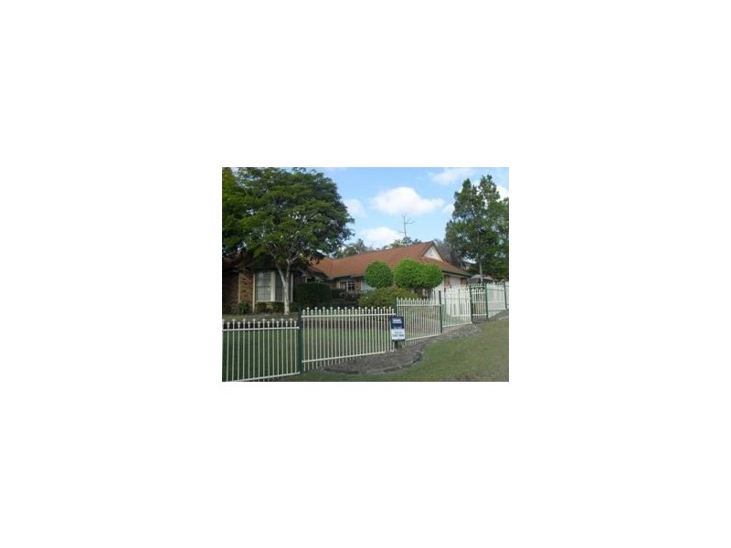 8 Mansfield Court, Parkwood QLD 4214