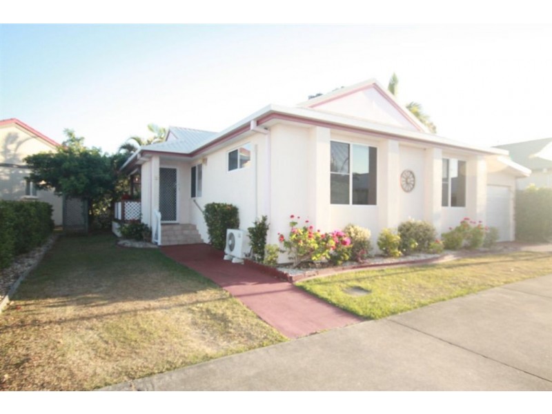 69/70 Hansford Road, Coombabah QLD 4216