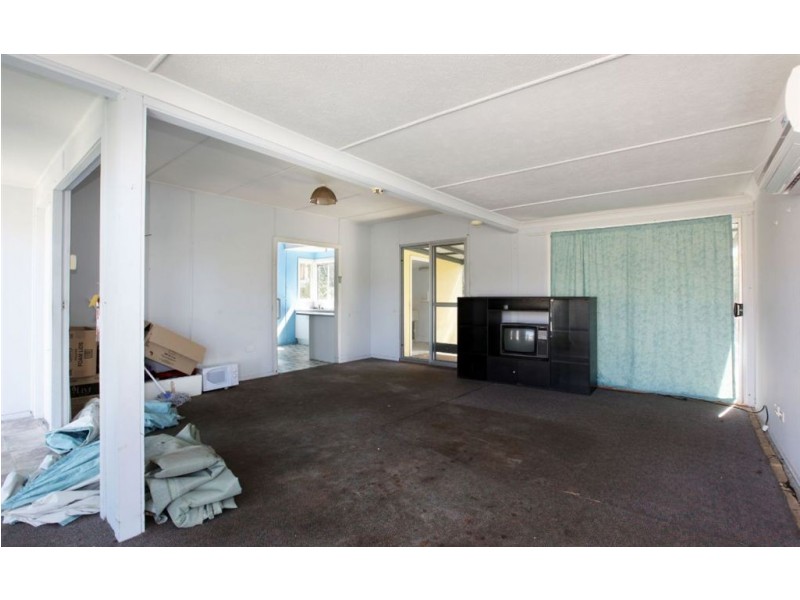 13 Kennedy Street, Biggera Waters QLD 4216