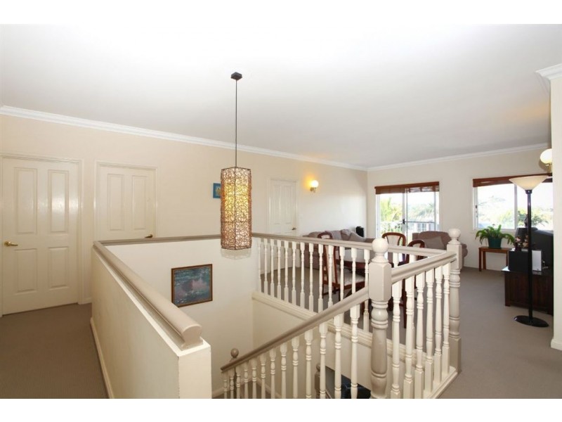 32 Wardoo Street, Ashmore QLD 4214