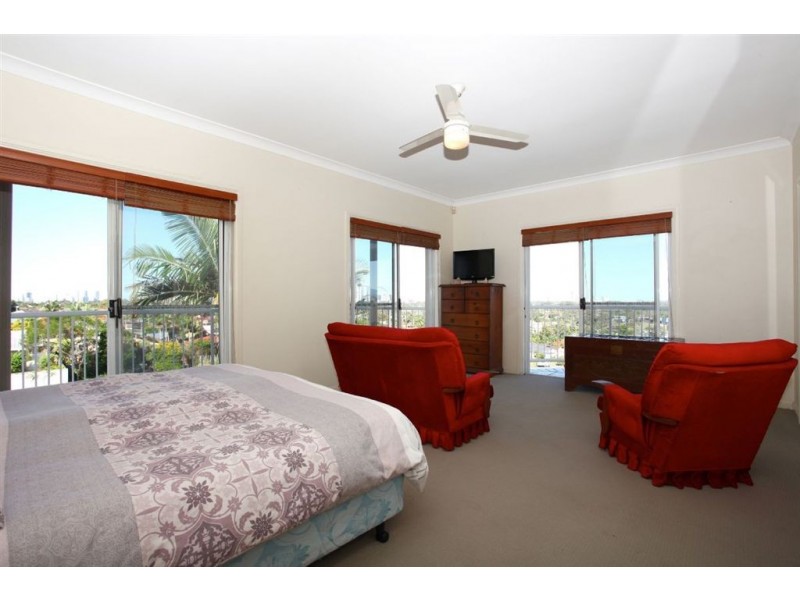 32 Wardoo Street, Ashmore QLD 4214