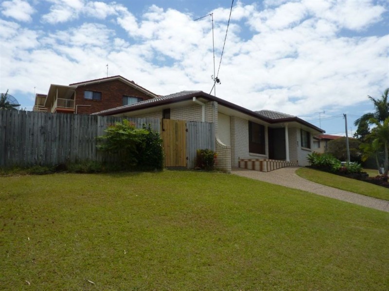 2 Mungo Place, Southport QLD 4215