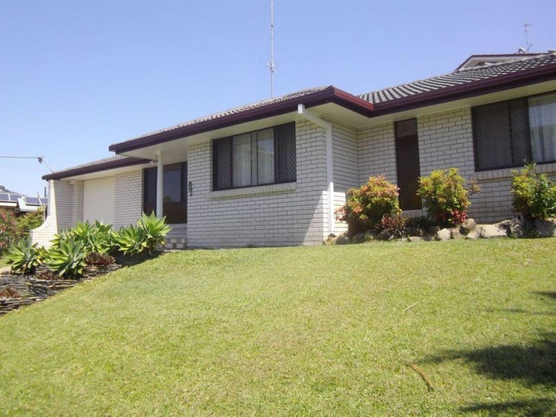 2 Mungo Place, Southport QLD 4215