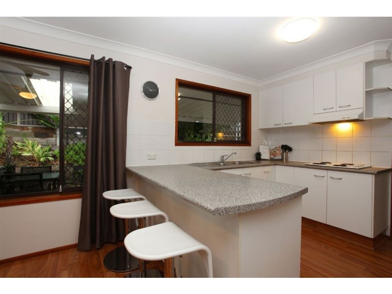 12 Mualla Drive, Ashmore QLD 4214