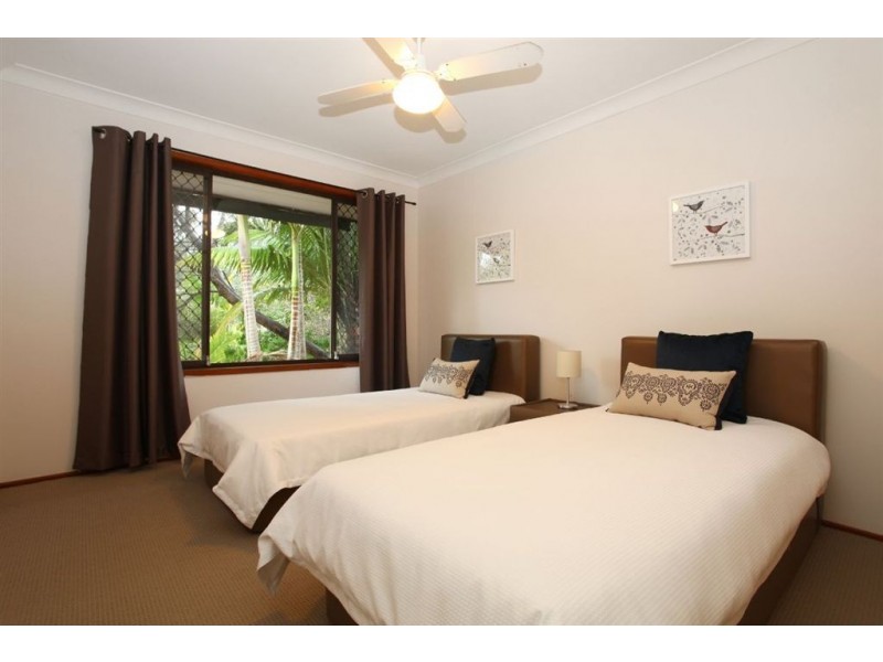 12 Mualla Drive, Ashmore QLD 4214