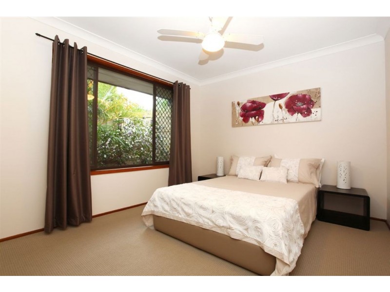 12 Mualla Drive, Ashmore QLD 4214