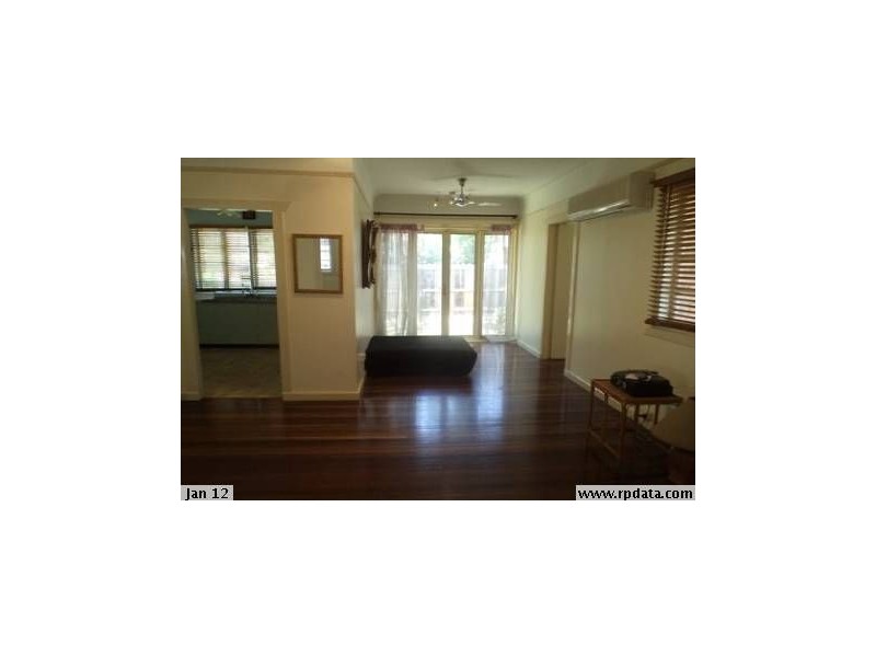 113 High Street, Southport QLD 4215