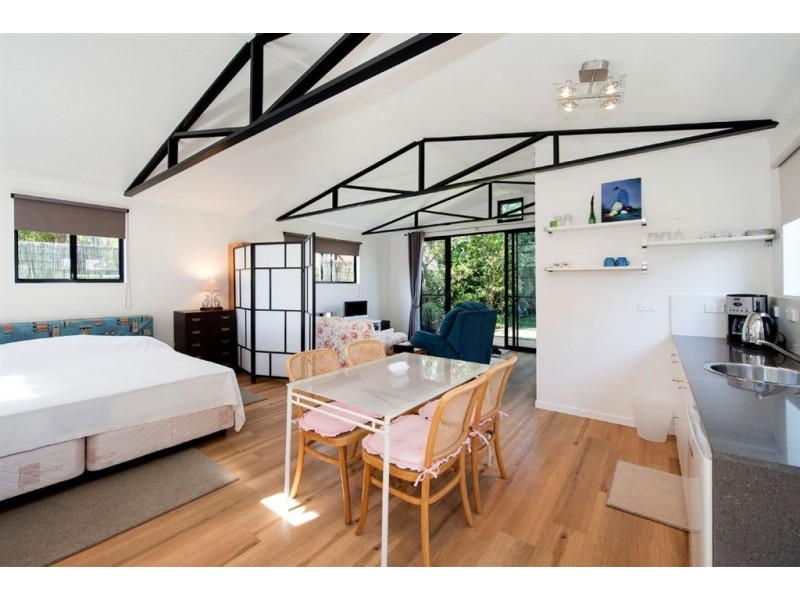 34 Tallara Street, Coombabah QLD 4216