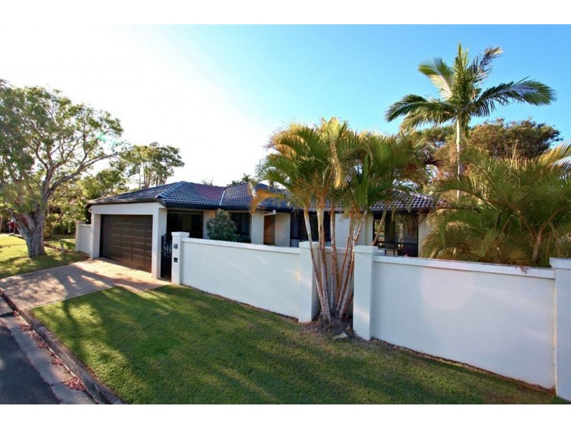 68 Collins Crescent, Benowa QLD 4217