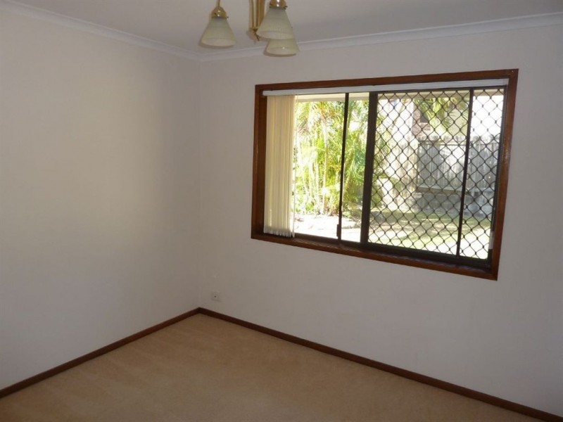 63 Mingaletta Drive, Ashmore QLD 4214