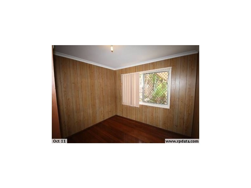 25 Horder Avenue, Labrador QLD 4215