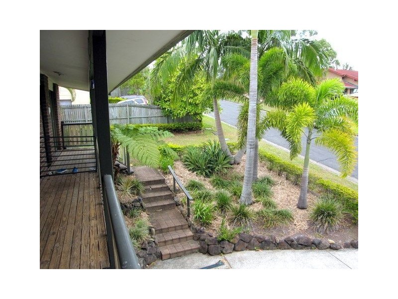 7 Wilga Court, Ashmore QLD 4214