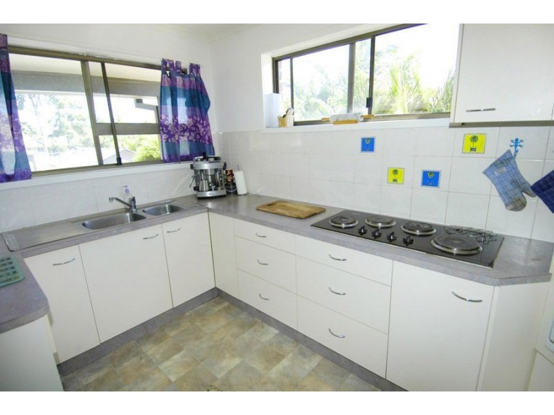 7 Wilga Court, Ashmore QLD 4214