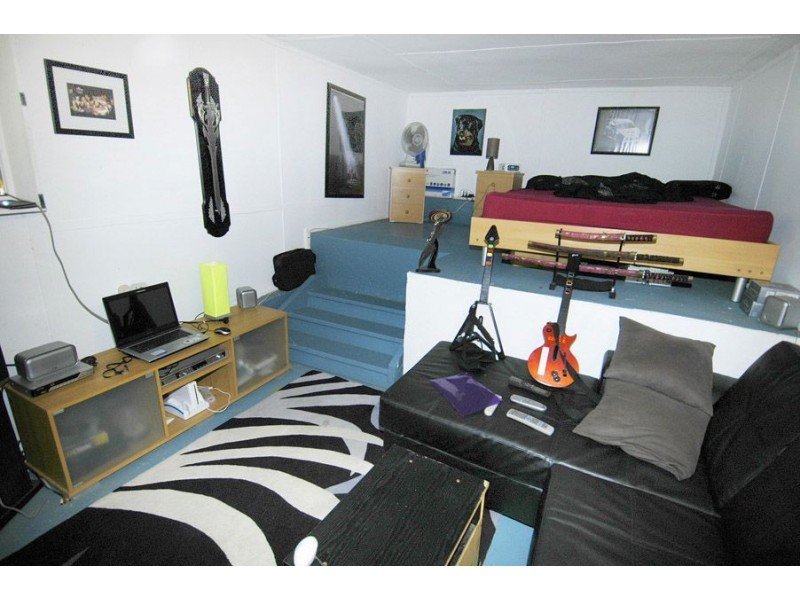 7 Wilga Court, Ashmore QLD 4214