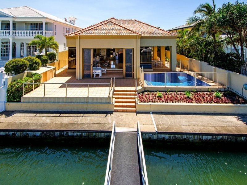 11A The Sovereign Mile, Sovereign Islands QLD 4216