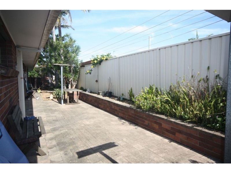 2 Swallow Avenue, Paradise Point QLD 4216