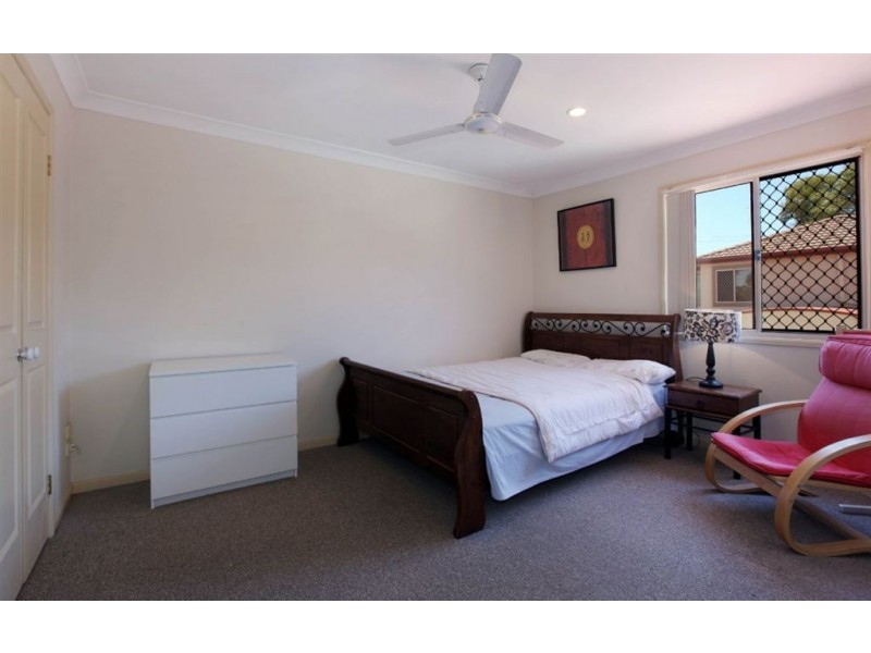 7/96 Pohlman Street, Southport QLD 4215