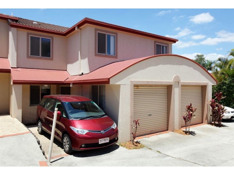 7/96 Pohlman Street, Southport QLD 4215