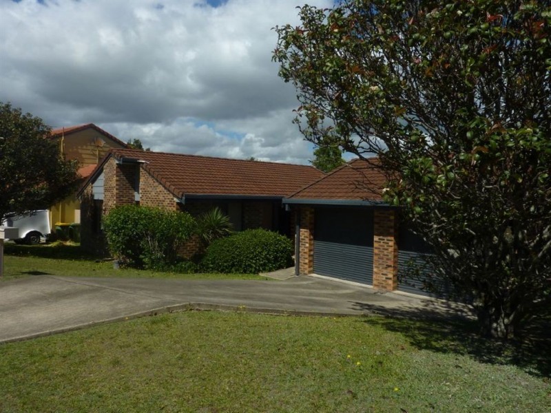 6 Corunna Crescent, Ashmore QLD 4214