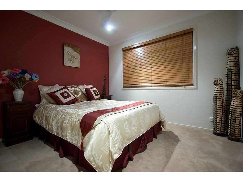 12 Eyre Street, Paradise Point QLD 4216