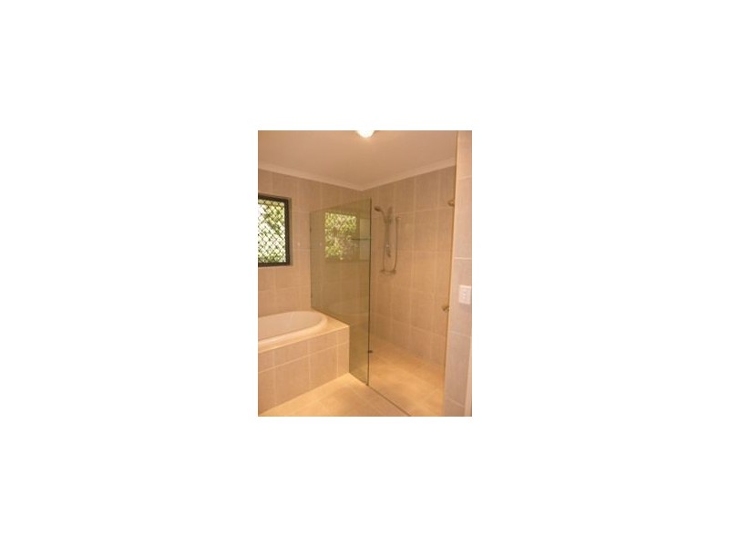 7 Clare Street, Southport QLD 4215