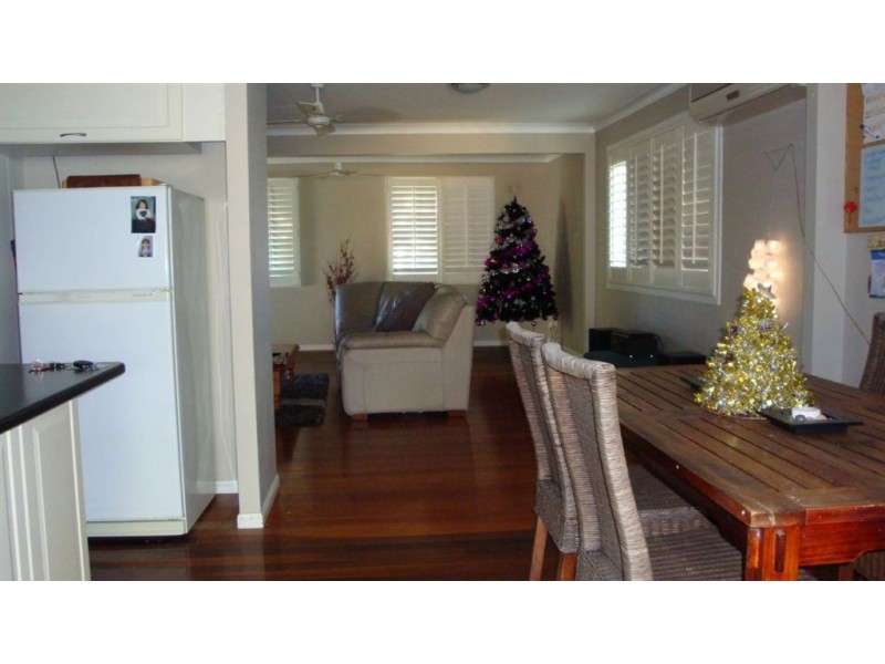 22 Mole Avenue, Southport QLD 4215