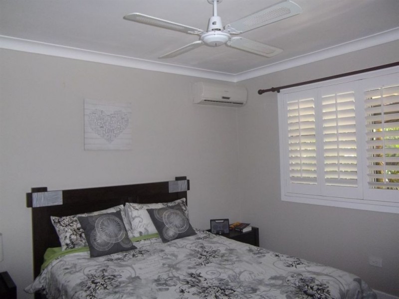 22 Mole Avenue, Southport QLD 4215