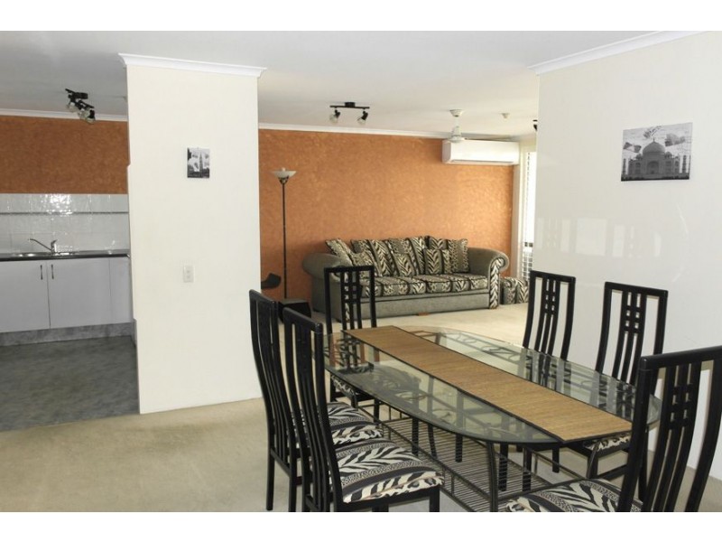 61/2940 Gold Coast Highway, Surfers Paradise QLD 4217