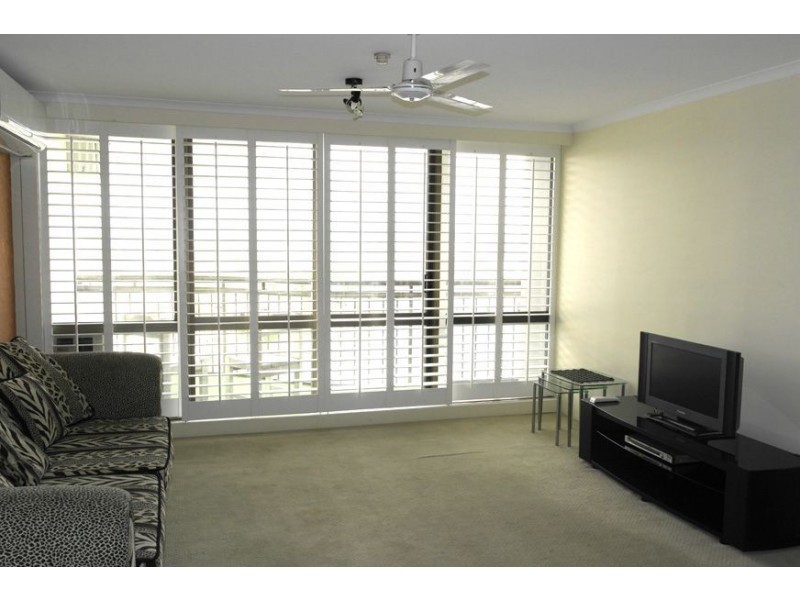 61/2940 Gold Coast Highway, Surfers Paradise QLD 4217