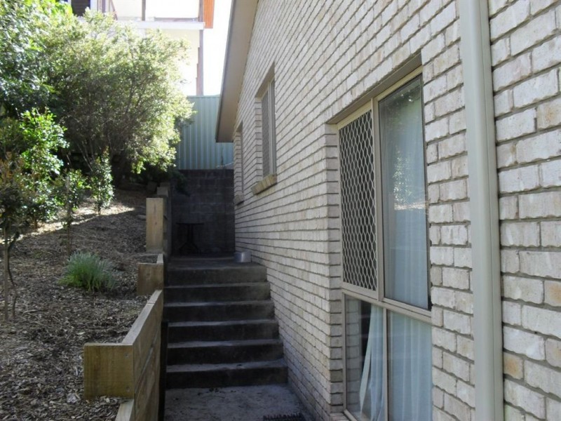 1/180 Turpin Road, Labrador QLD 4215